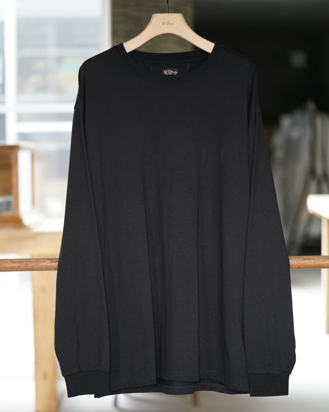 Long Sleeve T-shirt - Black