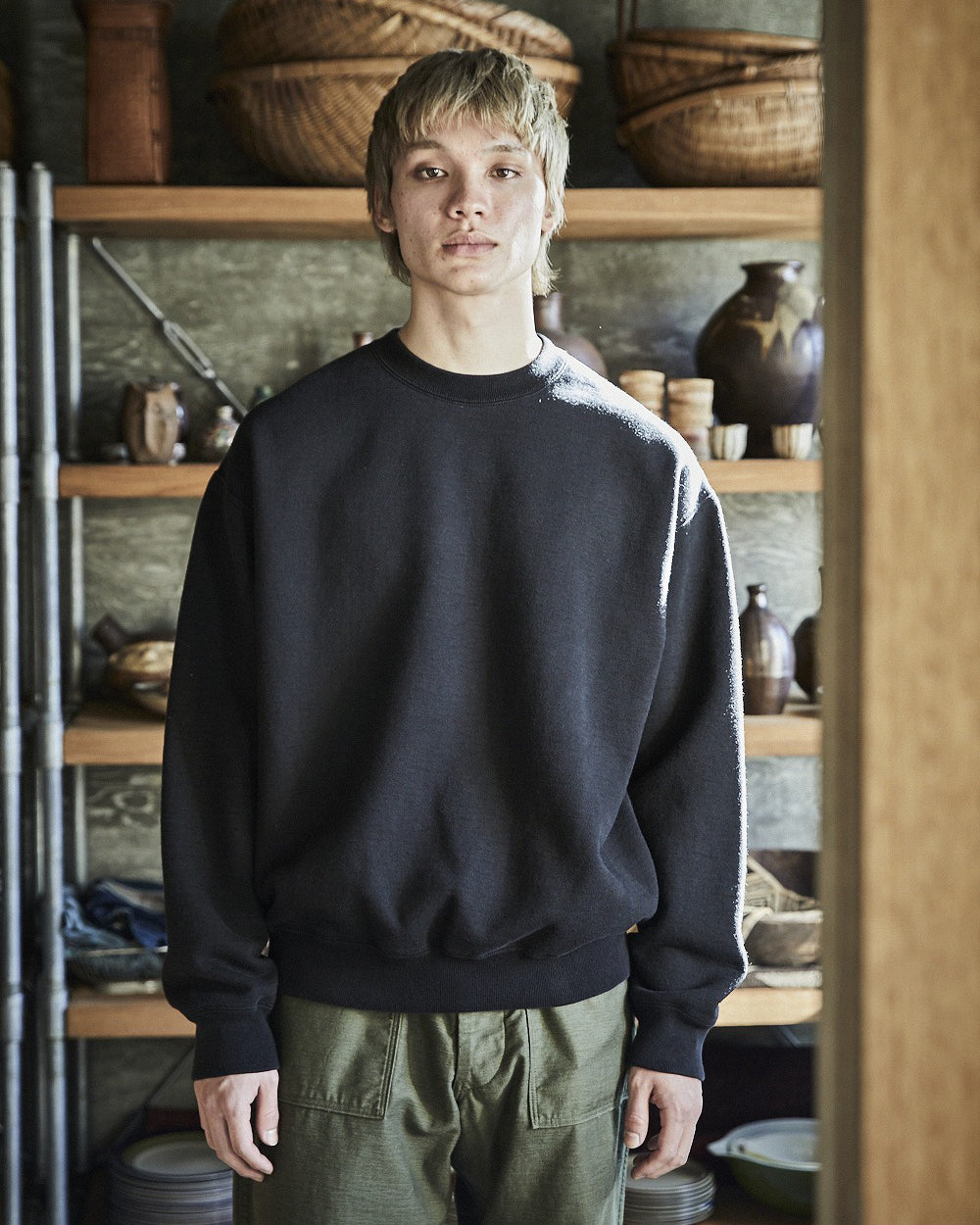 Relaxed Fit Dense-Knit Sweatshirt - Black