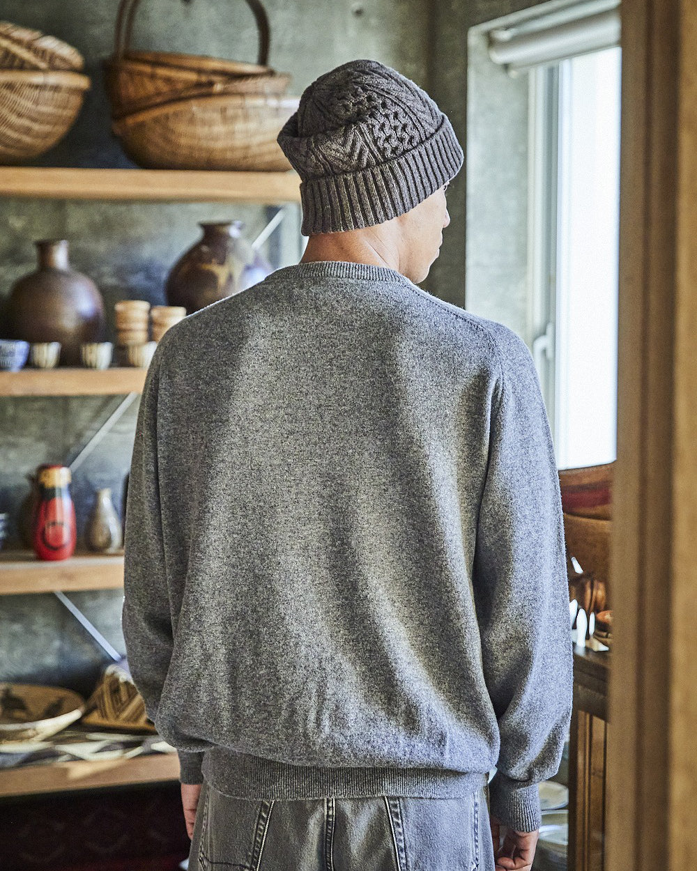 Simple Crew Neck Sweater Crafted In Japan - Heather Gray