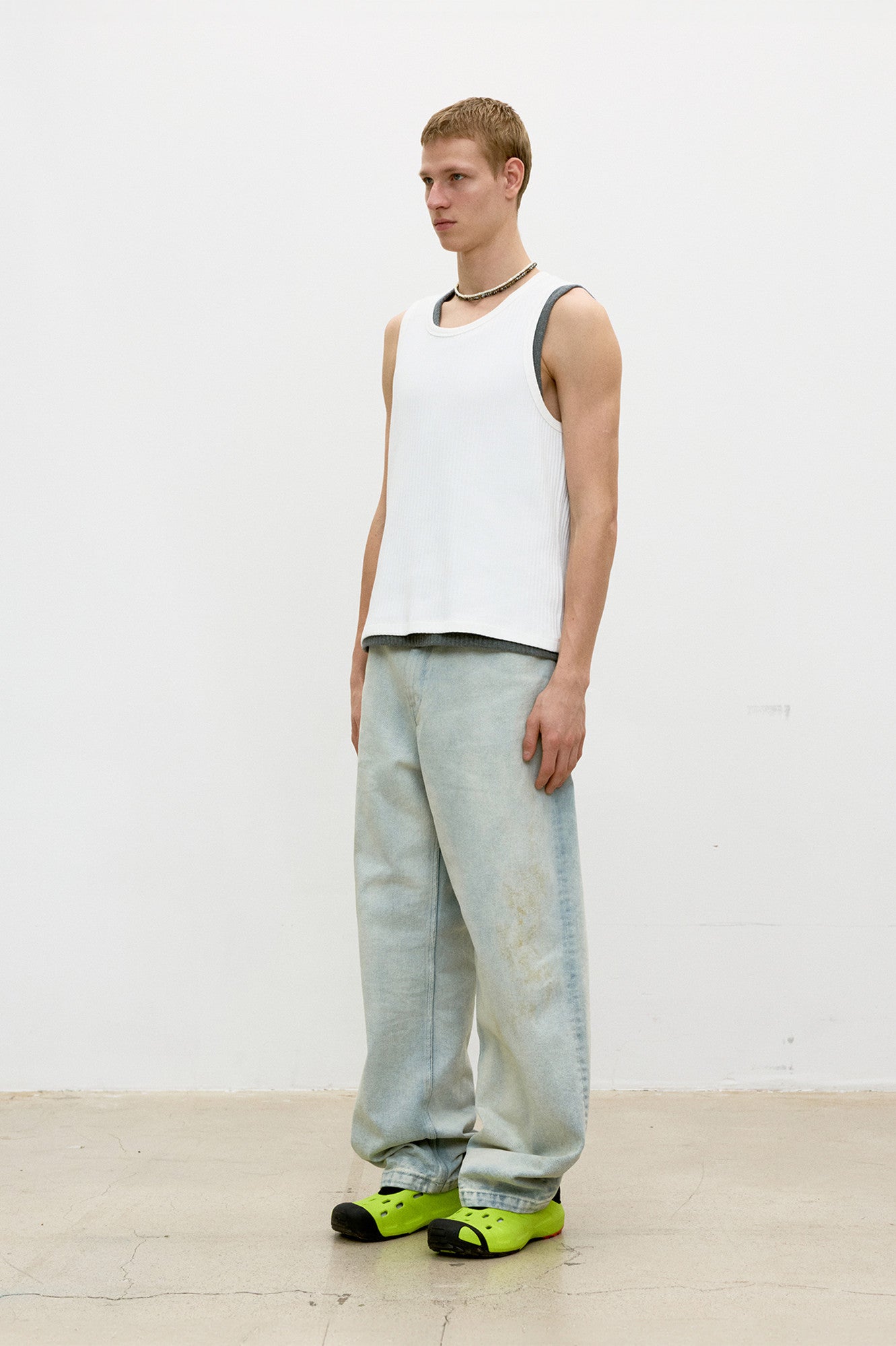 Scoop-Neck Ribbed Sleeveless - White