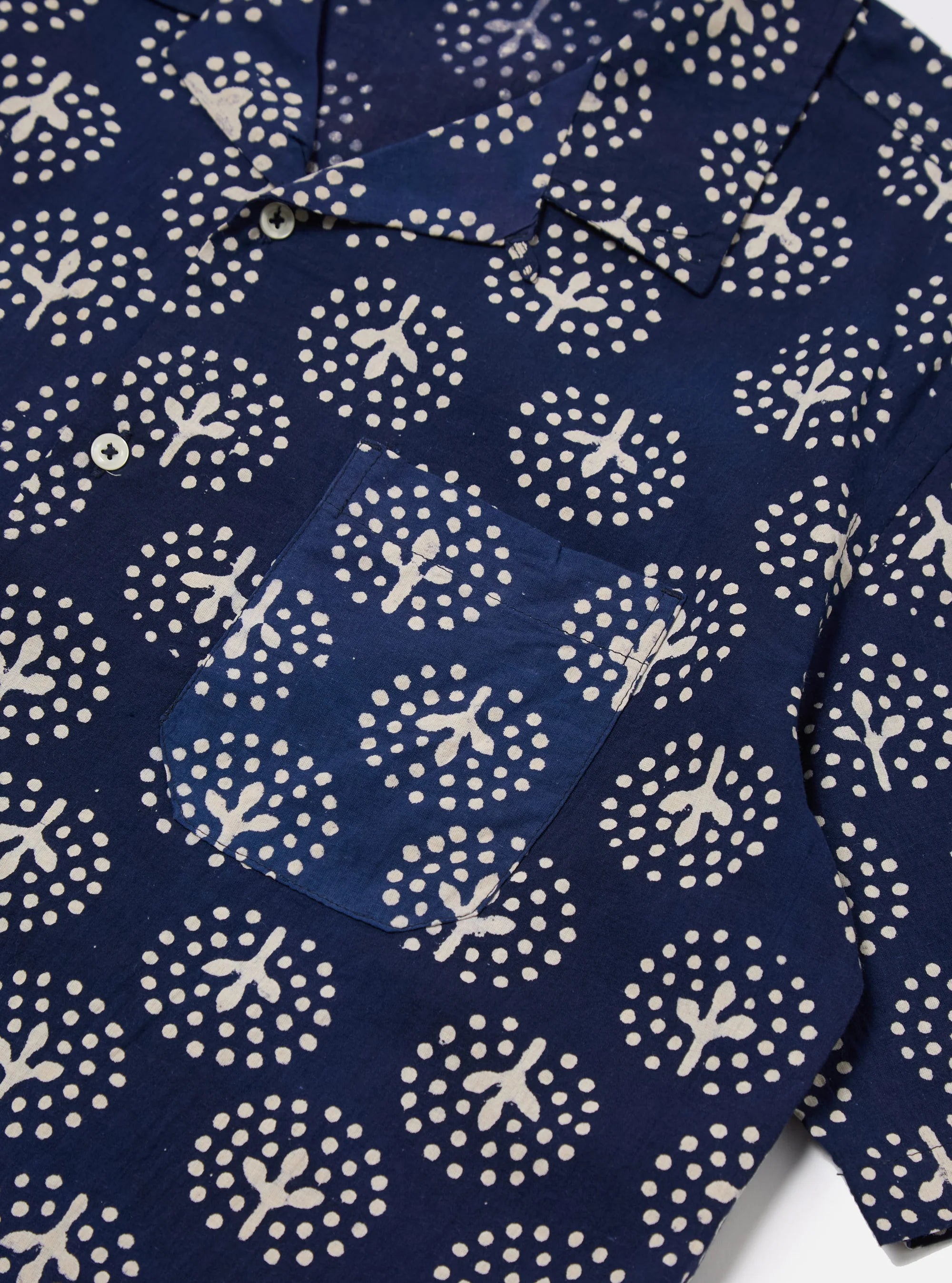 Road Shirt - Navy Magic Circle Print