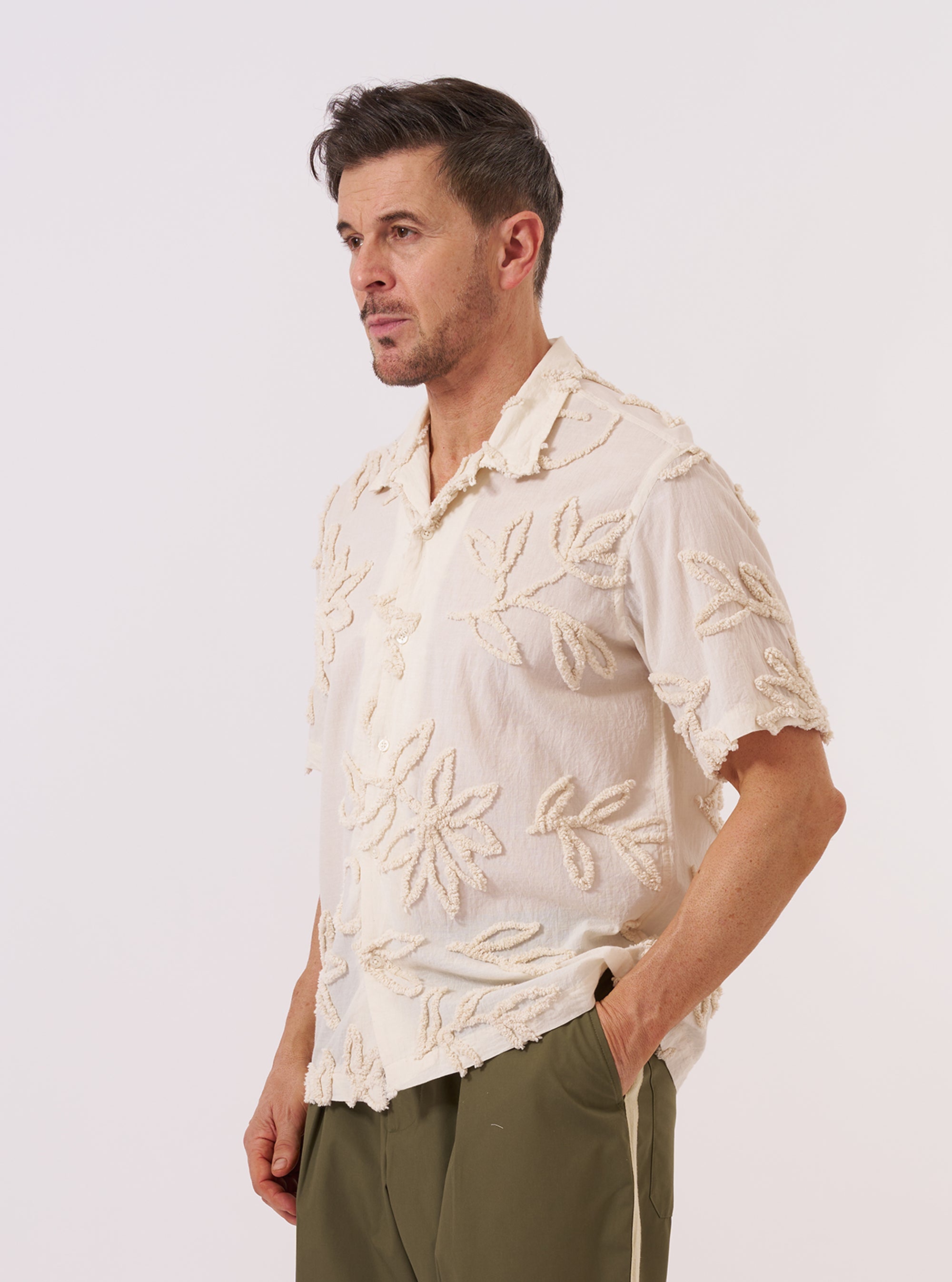 Road Trip Shirt - Ecru 3D Flower