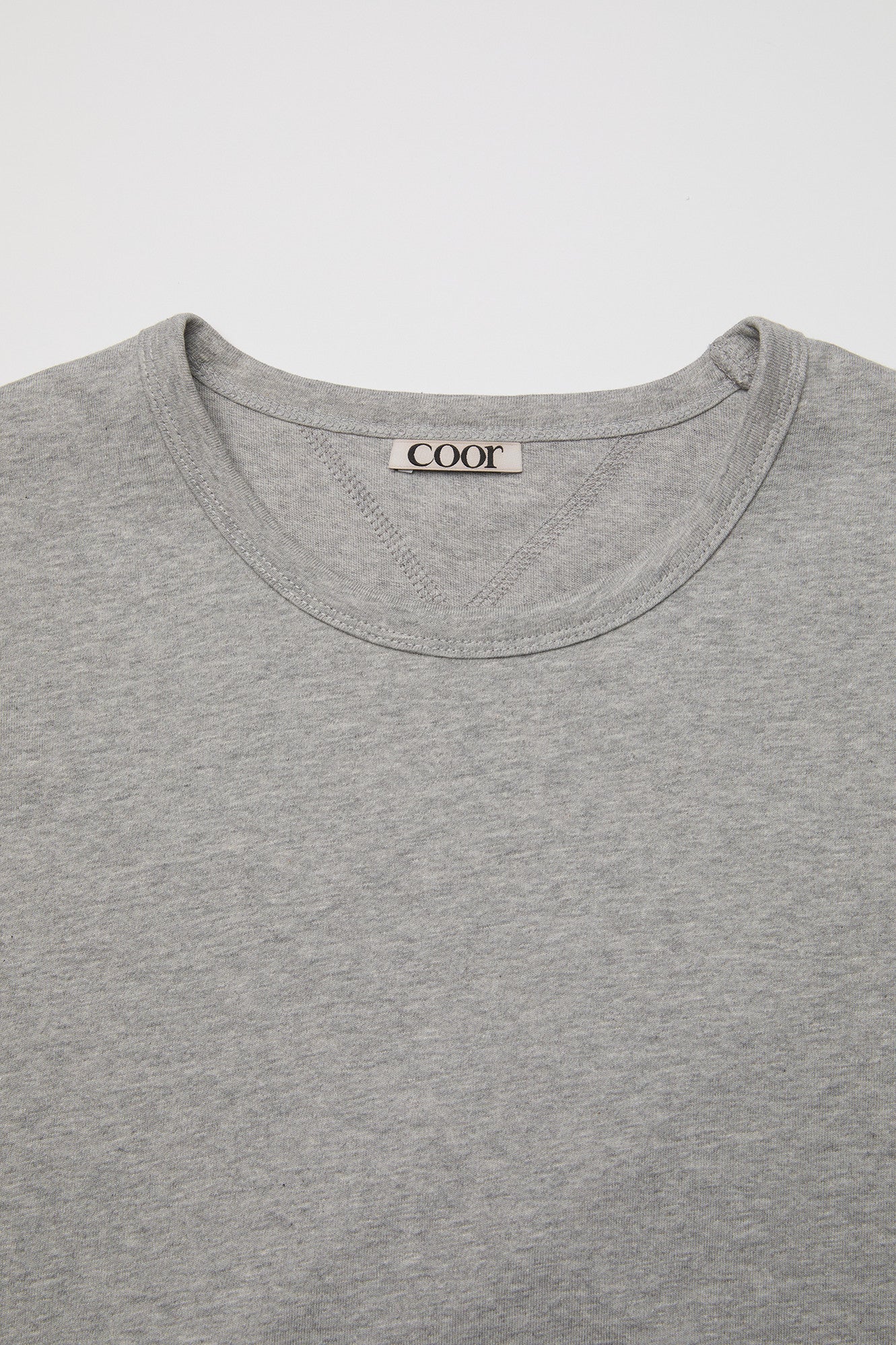 Chain Stitch Pointed Crop T-shirt - Melange Gray