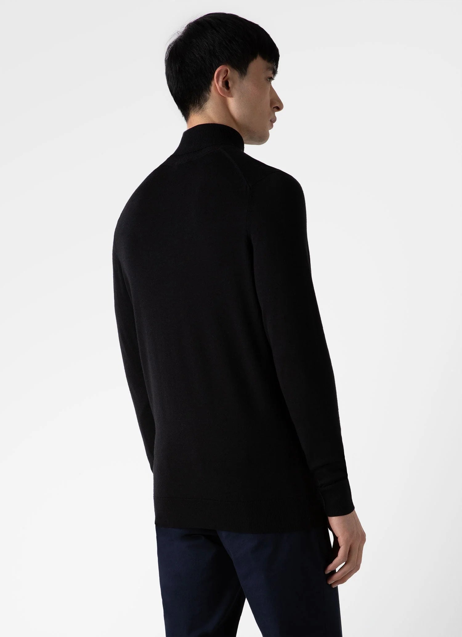 Fine Merino Roll Neck - Black
