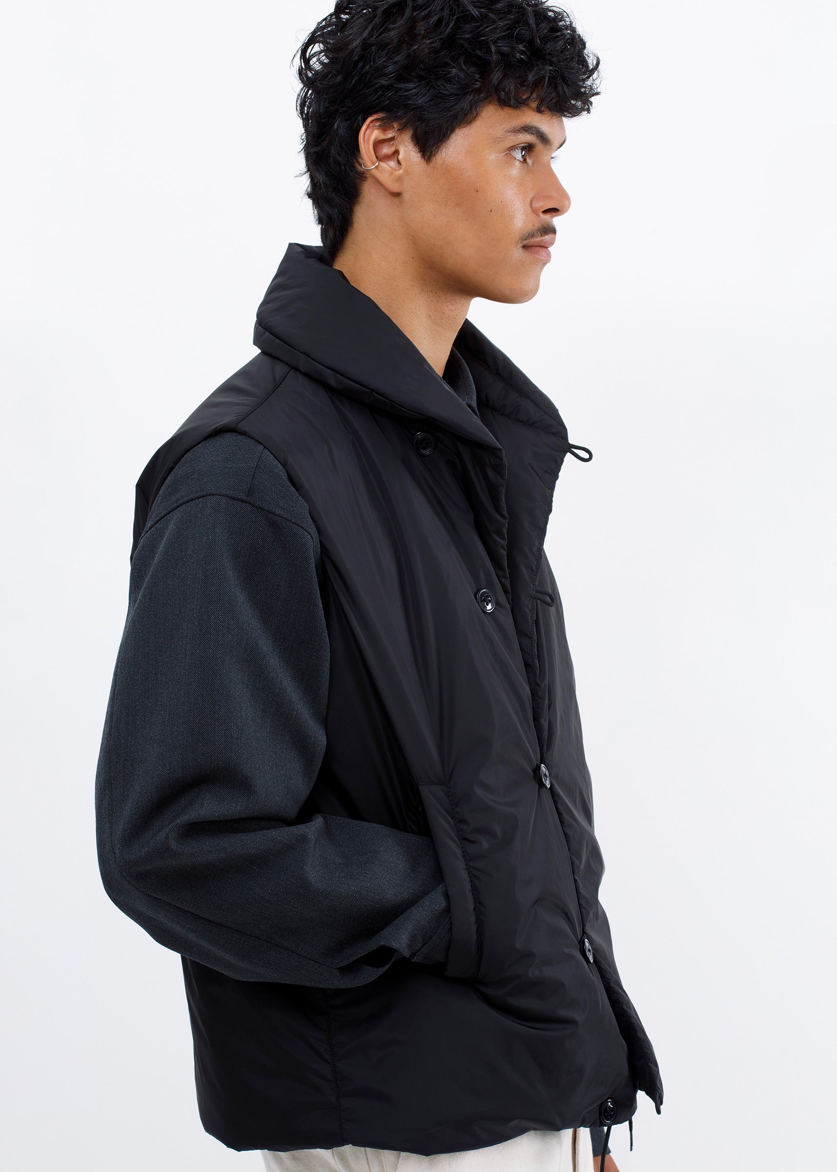 Loft V - Black
