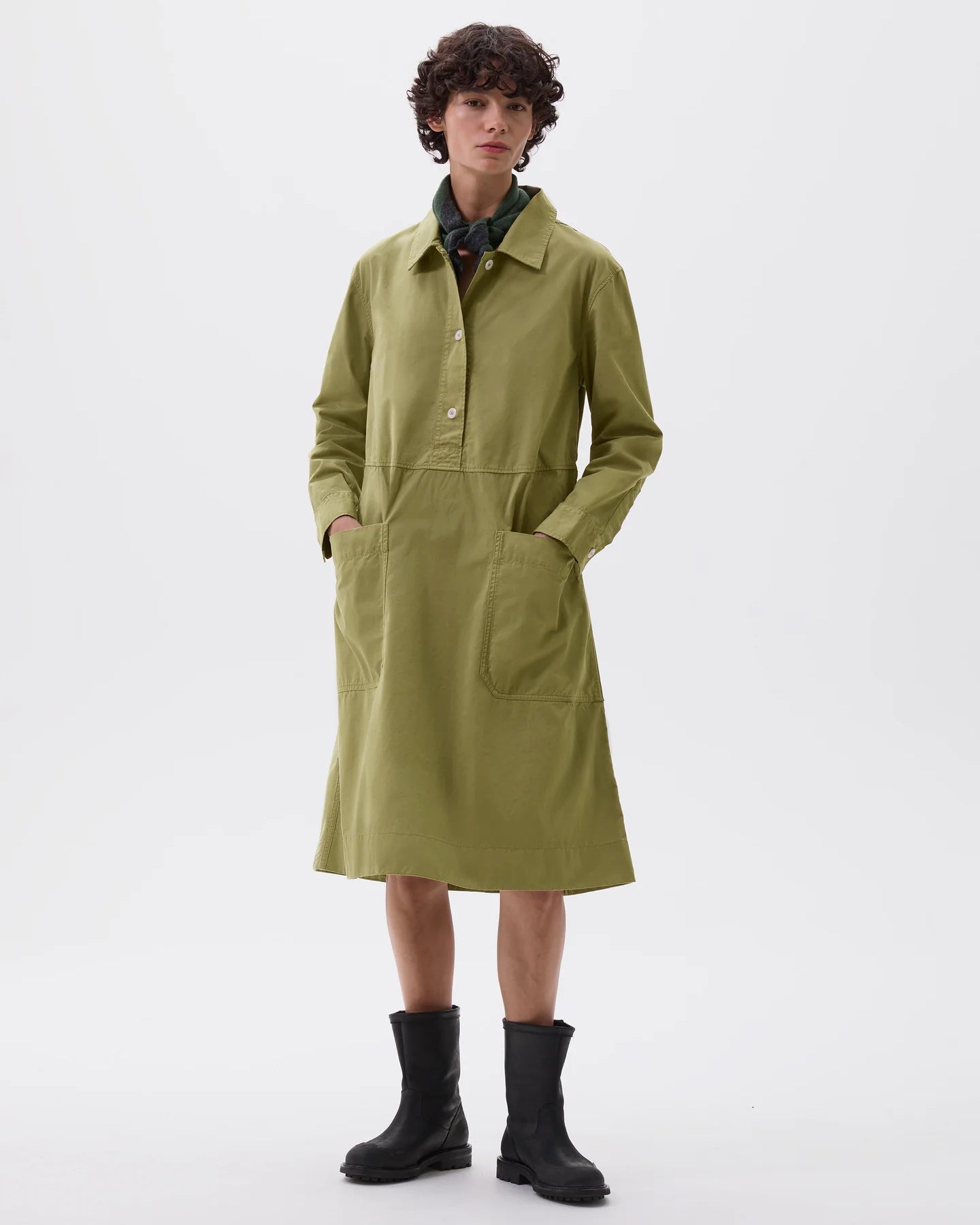 Tipped Scout Scarf Lambswool - Green / Charcoal