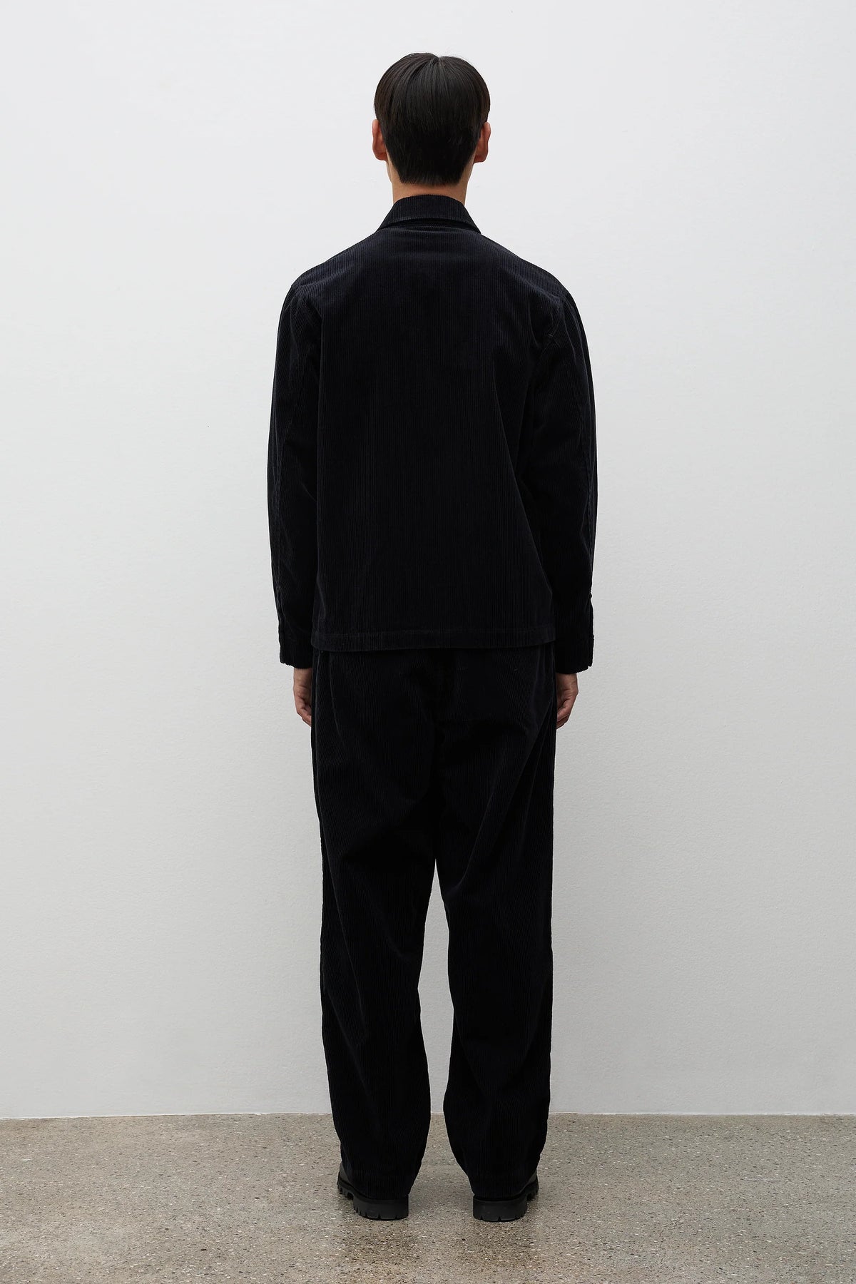 Volda Pleated Wide Wale Corduroy Trouser - Dark Navy