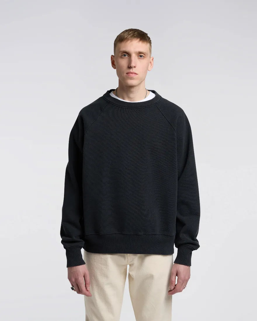 Raglan Sleeve Crewneck - Black