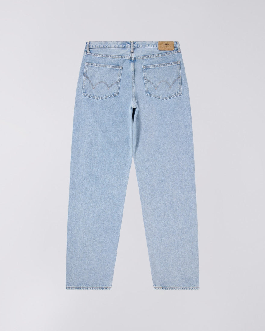 Loose Jeans - Blue Light Used
