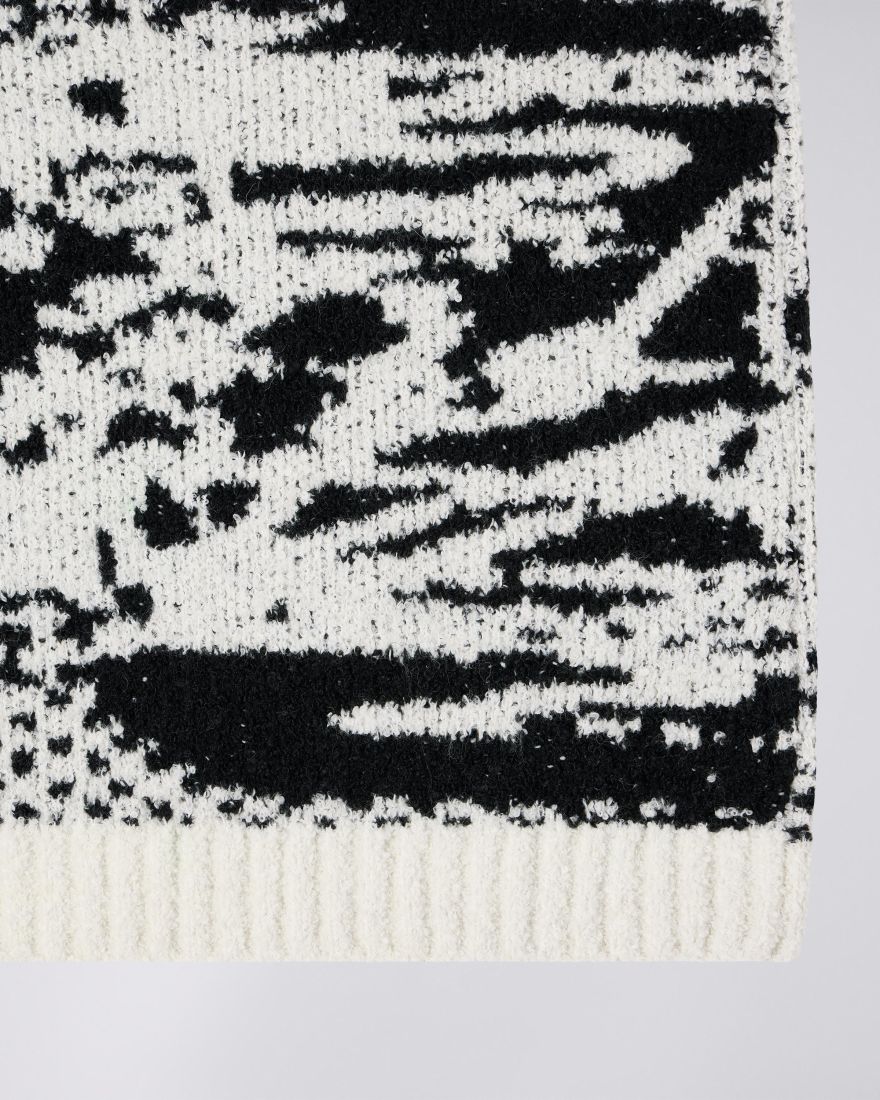 Panku Sweater - White/Black
