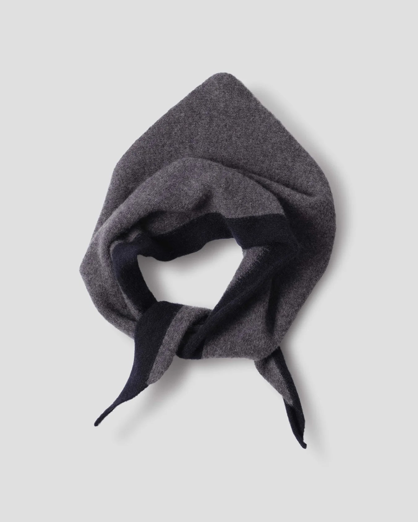 Tipped Scout Scarf Lambswool - Grey / Ink