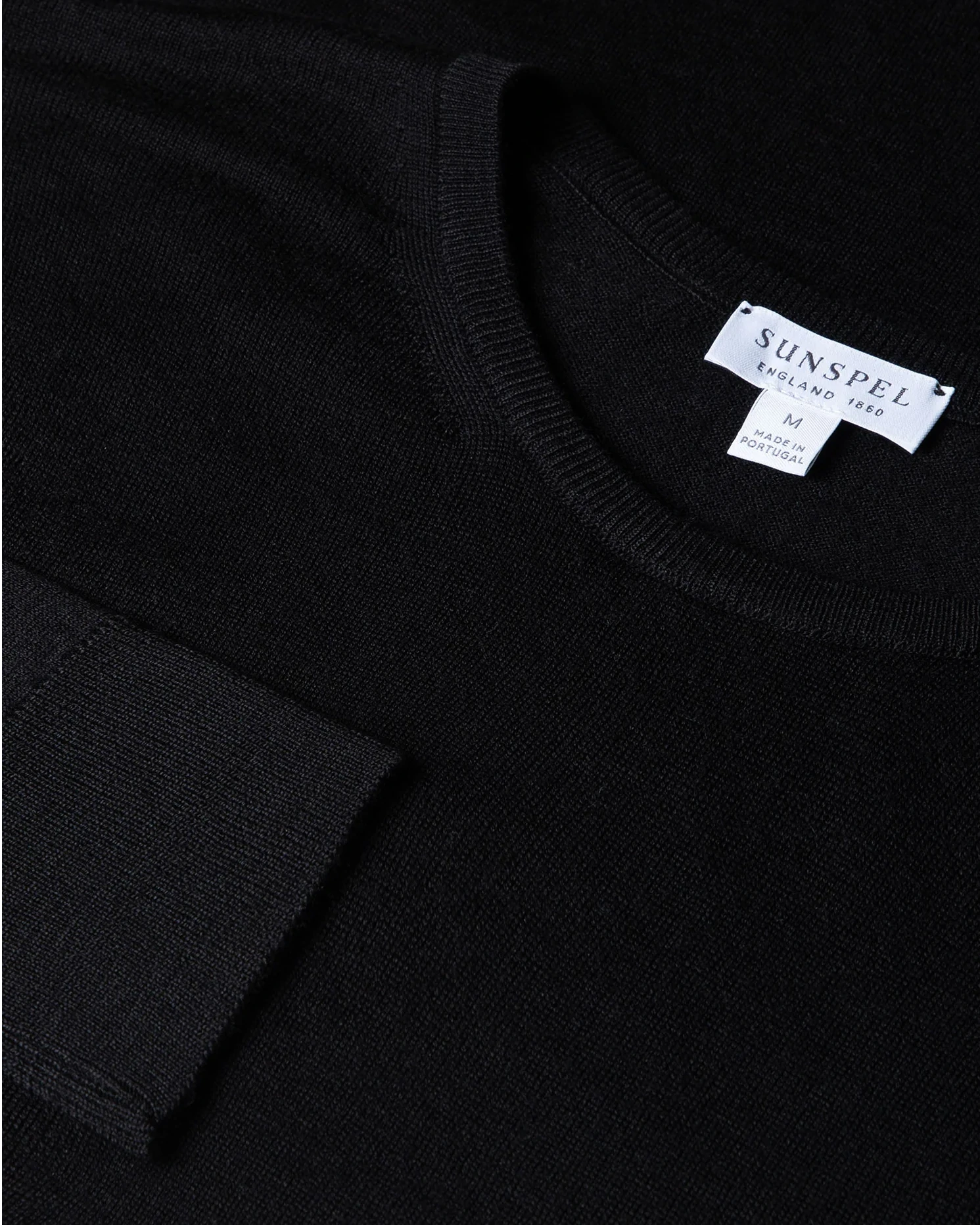 Merino Crew Neck Jumper - Black