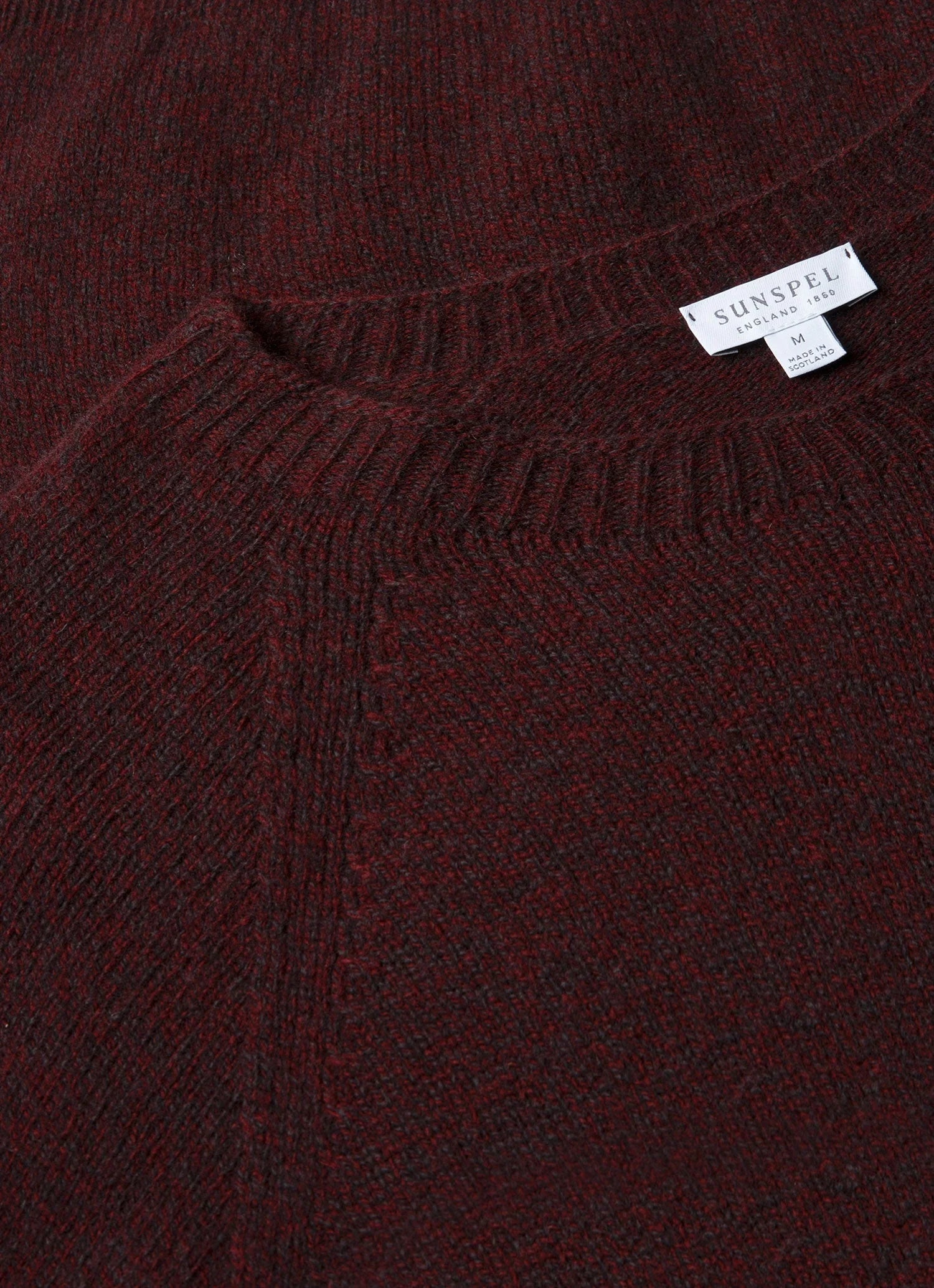 Lambswool Crew Neck - Bakelite Twist