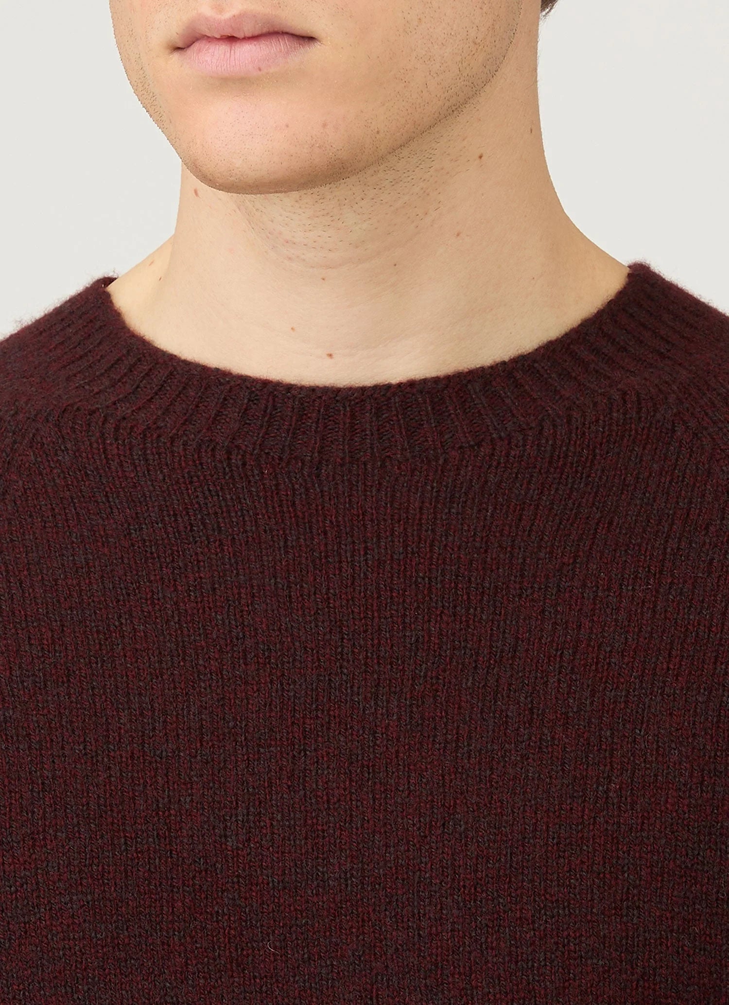 Lambswool Crew Neck - Bakelite Twist