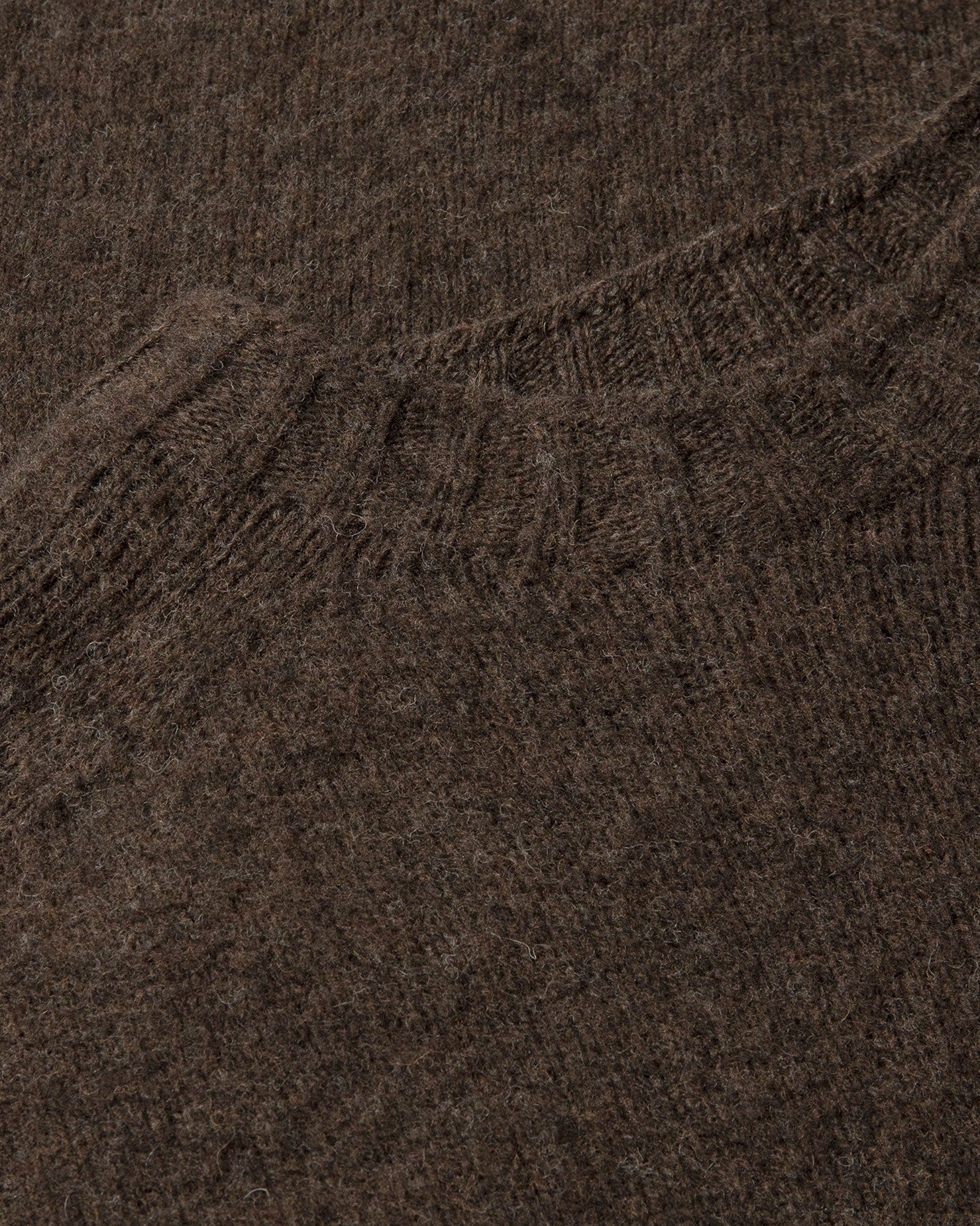 Brushed Shetland Crew Neck - Bark