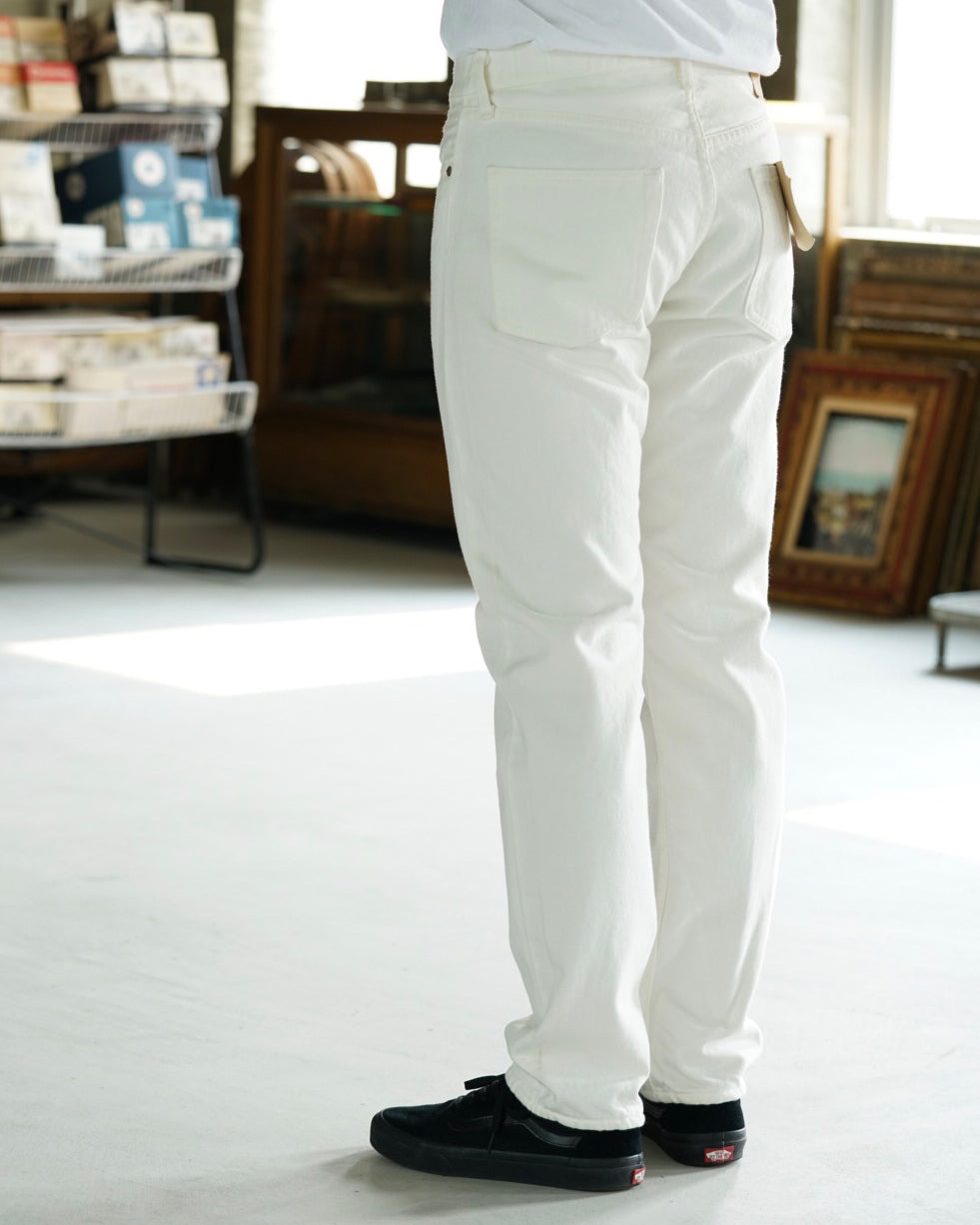 107 Ivy Fit Denim - White