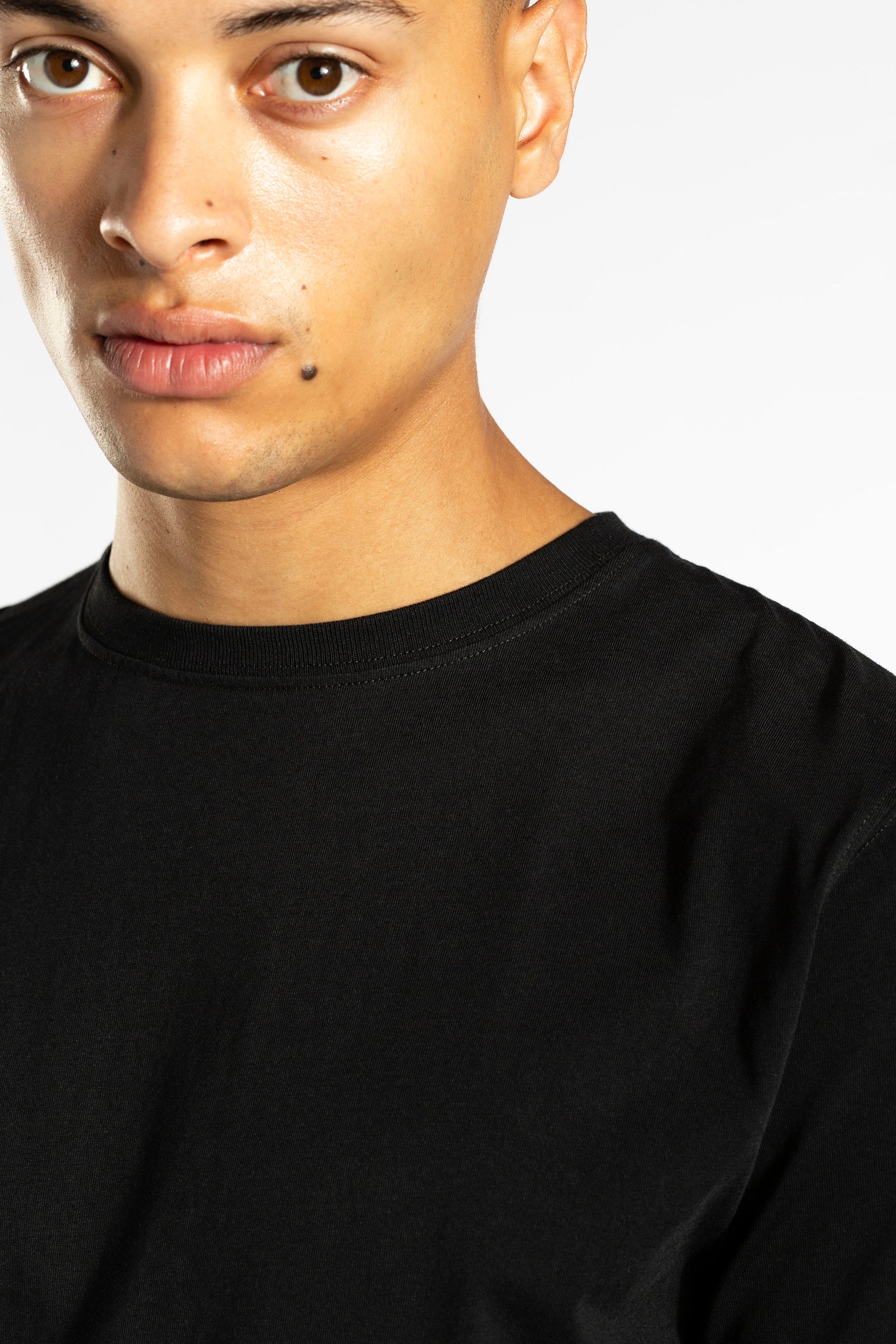 Niels Standard SS - Black