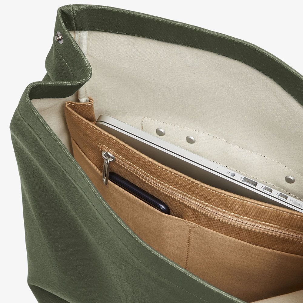 Pickwick Cotton Canvas Backpack - Forest