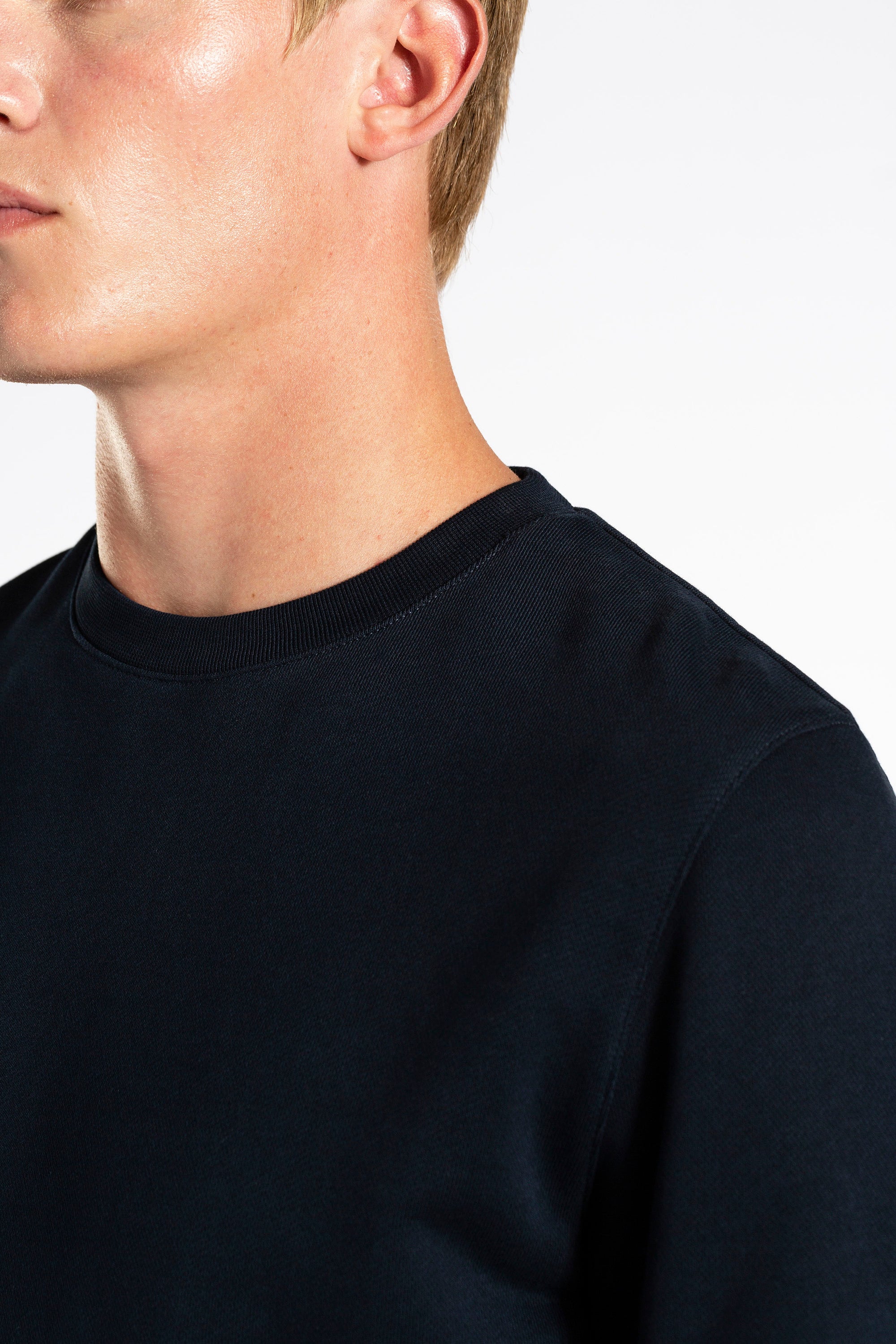 Vagn Slim Organic Sweatshirt - Dark Navy